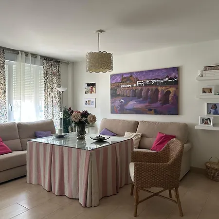 Holiday home Casa De Diseno Con Jardin Cerca De Cordoba *
