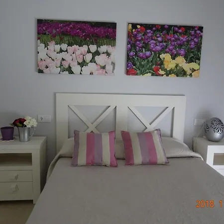 Casa De Diseno Con Jardin Cerca De Cordoba *