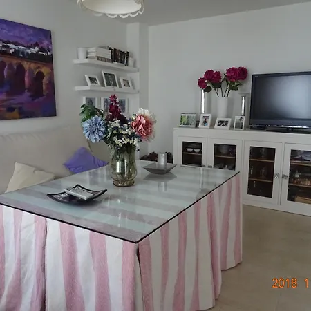 Casa De Diseno Con Jardin Cerca De Cordoba *