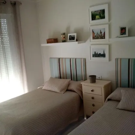 Holiday home Casa De Diseno Con Jardin Cerca De Cordoba *